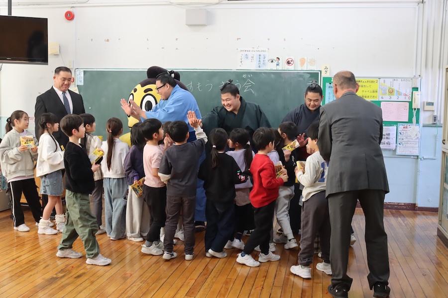 甘口国技館カレー贈呈9